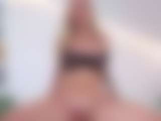 Megan-Ros's Live Sex Cam Show