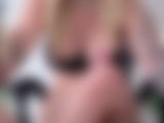Megan-Ros's Live Sex Cam Show