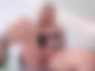 Megan-Ros's Live Sex Cam Show