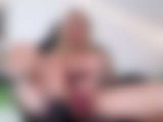 Megan-Ros's Live Sex Cam Show
