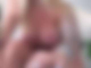 Megan-Ros's Live Sex Cam Show