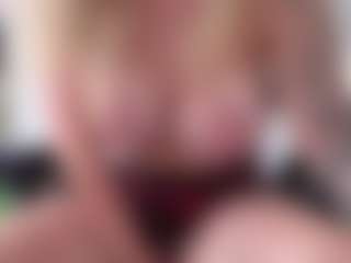 Megan-Ros's Live Sex Cam Show