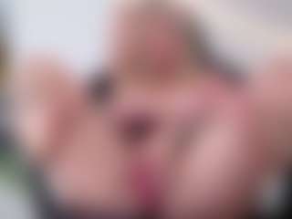 Megan-Ros's Live Sex Cam Show