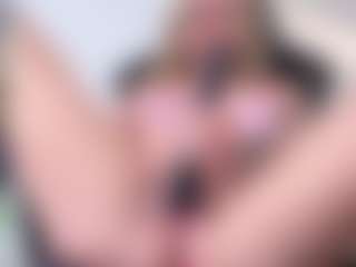 Megan-Ros's Live Sex Cam Show