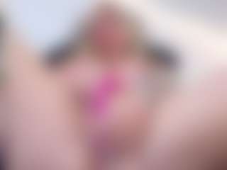 Megan-Ros's Live Sex Cam Show