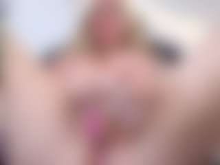 Megan-Ros's Live Sex Cam Show
