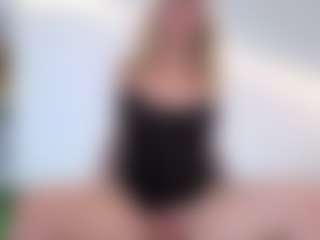 Megan-Ros's Live Sex Cam Show