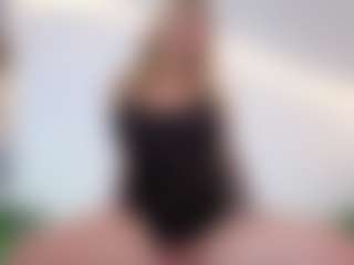 Megan-Ros's Live Sex Cam Show