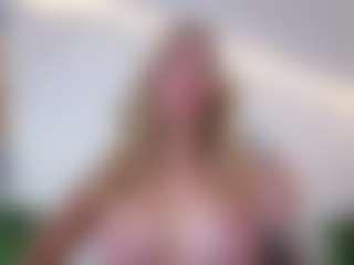 Megan-Ros's Live Sex Cam Show