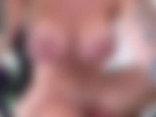 Megan-Ros's Live Sex Cam Show