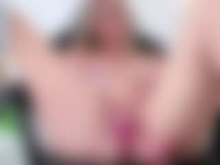 Megan-Ros's Live Sex Cam Show