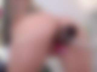 Megan-Ros's Live Sex Cam Show