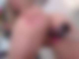 Megan-Ros's Live Sex Cam Show