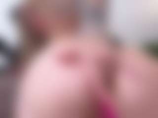 Megan-Ros's Live Sex Cam Show