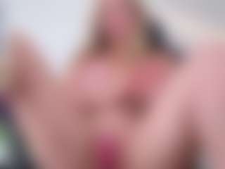 Megan-Ros's Live Sex Cam Show
