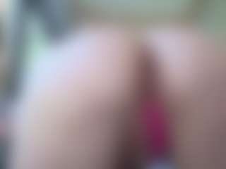 Megan-Ros's Live Sex Cam Show