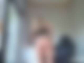 Live cam show with Megan-Ros - Blonde Hair Amateur on Gym Cam Girls