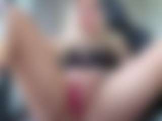 Live cam show with Megan-Ros - Amateur on Gym Cam Girls