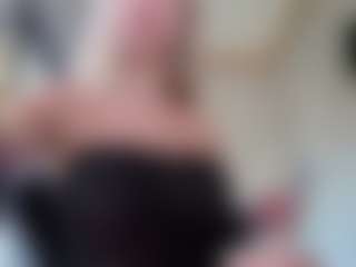 Megan-Ros's Live Sex Cam Show
