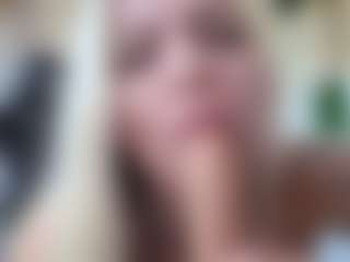 Megan-Ros's Live Sex Cam Show