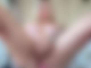 Megan-Ros's Live Sex Cam Show