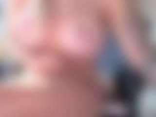 Megan-Ros's Live Sex Cam Show