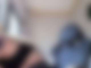 Live cam show with Megan-Ros - Handjob on nudelive.tv