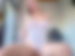 Megan-Ros's Live Sex Cam Show
