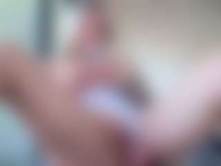 Megan-Ros's Live Sex Cam Show