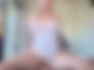Megan-Ros's Live Sex Cam Show