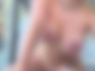 Live cam show with Megan-Ros - Shaved Pussy Lovense on fapnchat