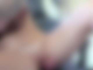 Megan-Ros's Live Sex Cam Show