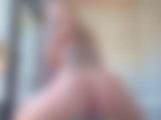 Megan-Ros's Live Sex Cam Show