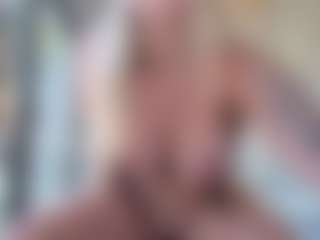Megan-Ros's Live Sex Cam Show