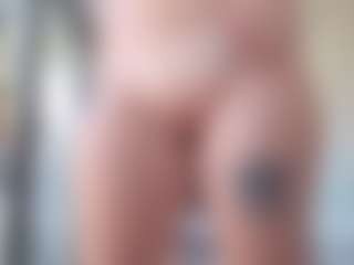 Megan-Ros's Live Sex Cam Show