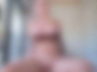 Megan-Ros's Live Sex Cam Show
