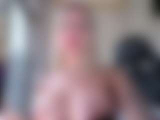 Live cam show with Megan-Ros - Strip on Taboo Cams XXX