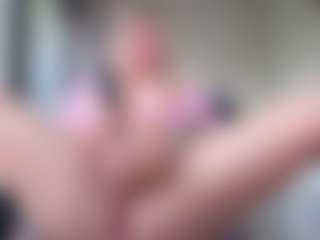 Megan-Ros's Live Sex Cam Show