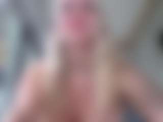 Megan-Ros's Live Sex Cam Show