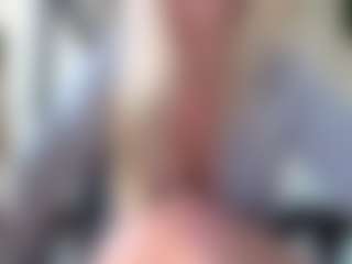 Megan-Ros's Live Sex Cam Show