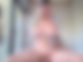 Live cam show with Megan-Ros - Creampie on fuck-show.com
