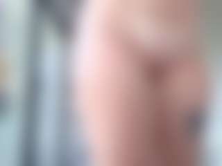 Megan-Ros's Live Sex Cam Show