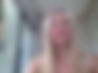 Megan-Ros's Live Sex Cam Show