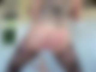 Megan-Ros's Live Sex Cam Show