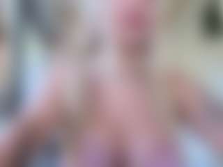 Live cam show with Megan-Ros - Blonde Hair Lovense on liverealitysex.com
