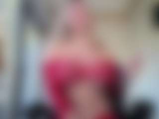 Live cam show with Megan-Ros - Squirt on liverealitysex.com