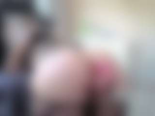 Live cam show with Megan-Ros - Spank Curvy on SinfulBabes