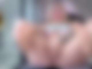 Megan-Ros's Live Sex Cam Show