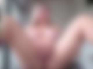 Megan-Ros's Live Sex Cam Show