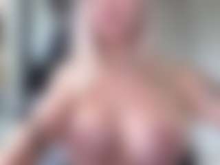 Megan-Ros's Live Sex Cam Show